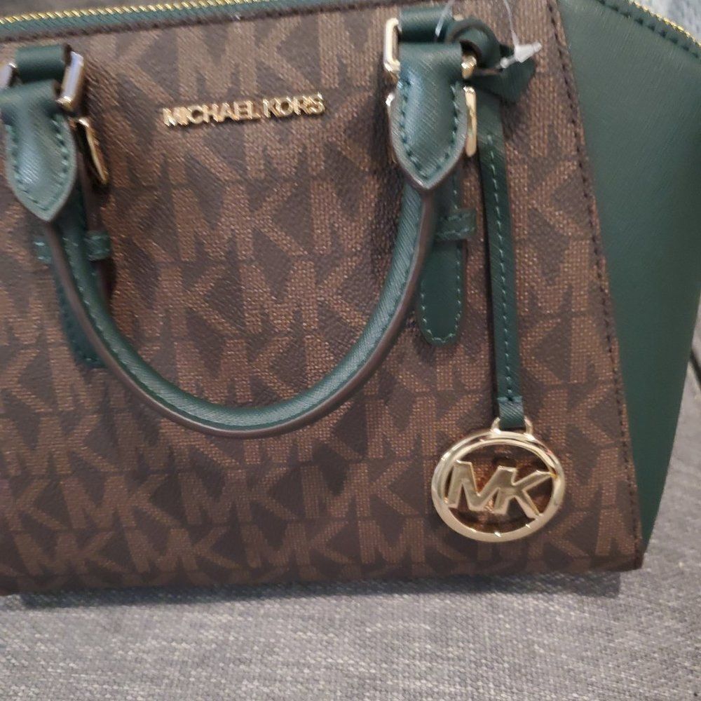 Michael Kors Women's Green Medium CIARA Messenger Top Zip Satchel Crossb… - Picture 7 of 16